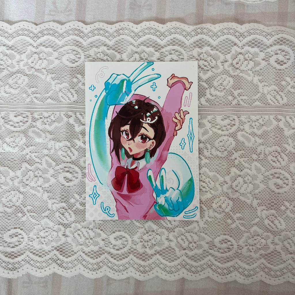 ayase momo ⋆.˚