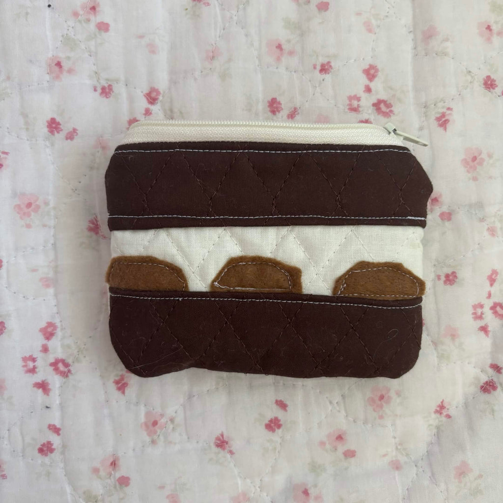 choco cake mini pouch .✦ ݁˖
