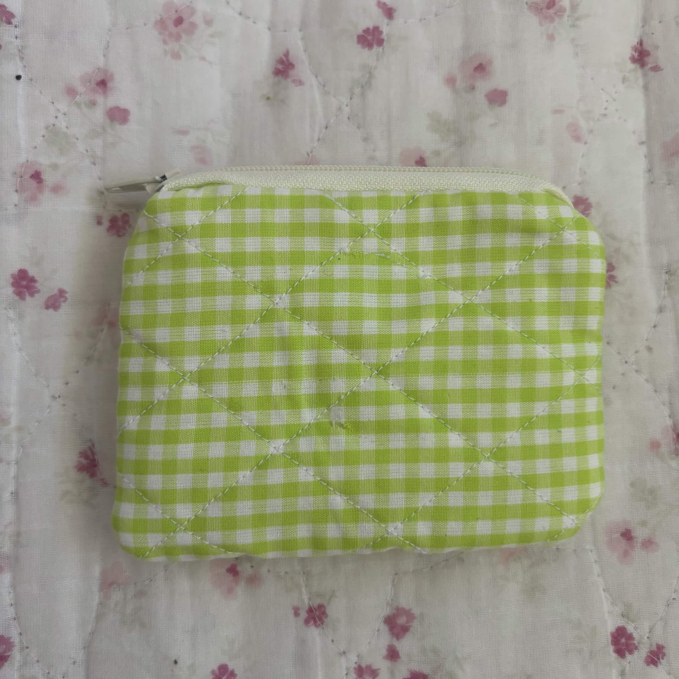ducky mini pouch .✦ ݁˖