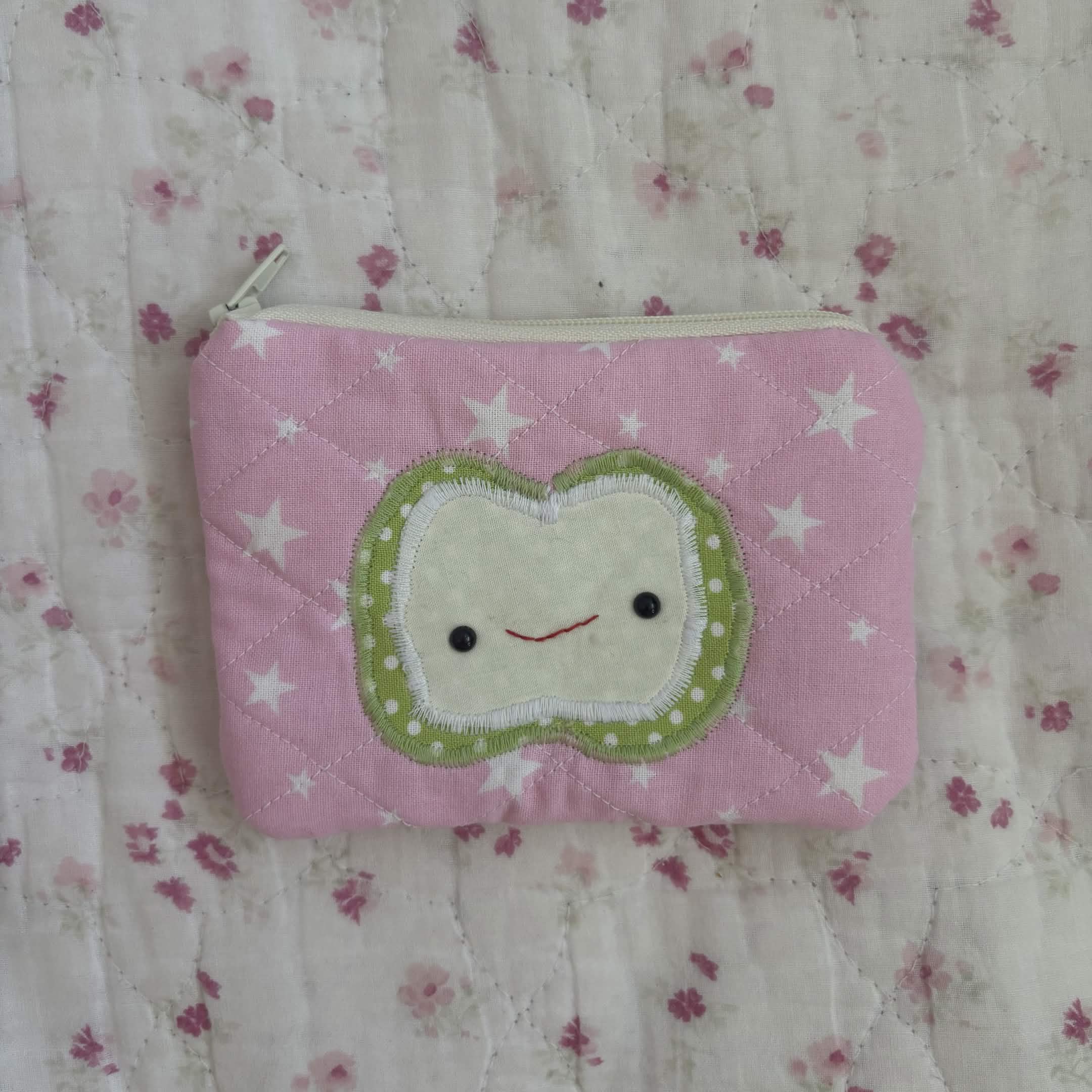 green apple mini pouch .✦ ݁˖